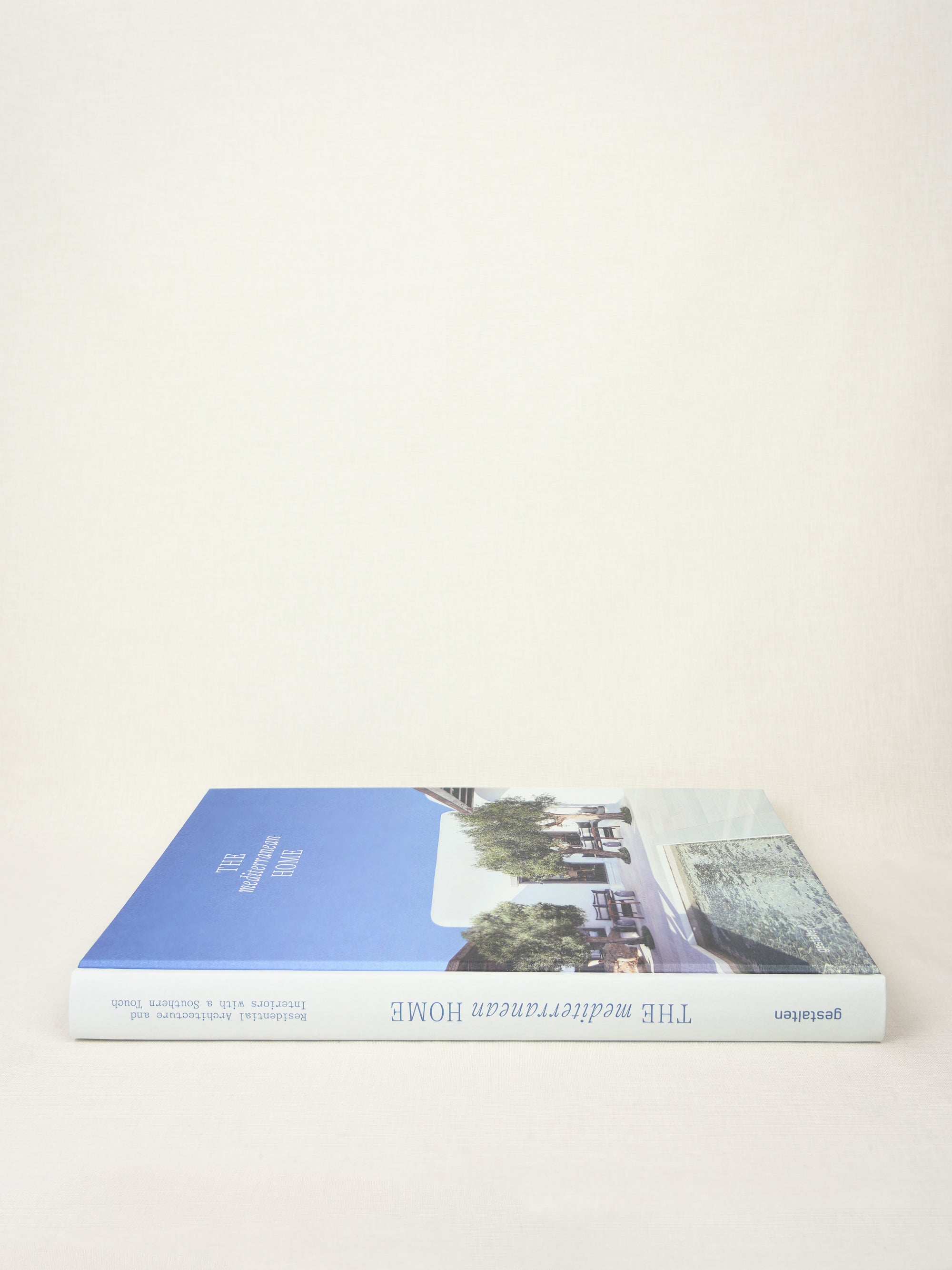 THE MEDITERREAN HOME