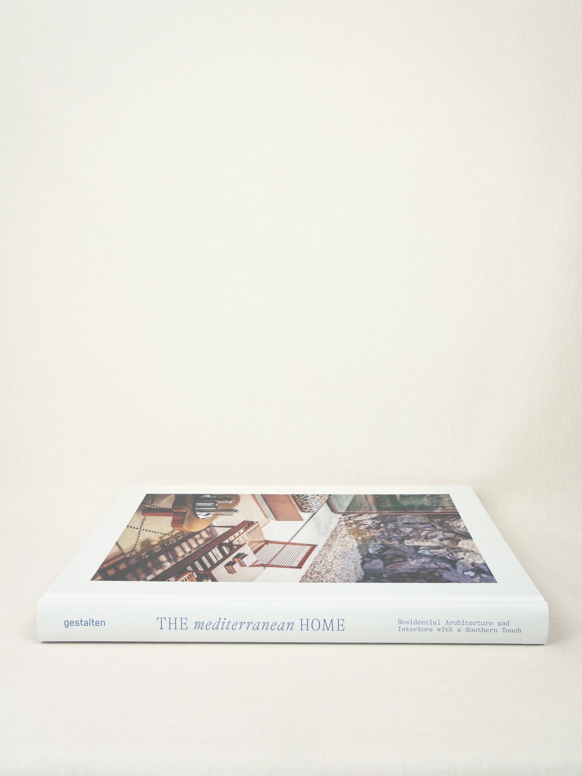 TheMediterraneanHomeLigendStackrueckseite.jpg